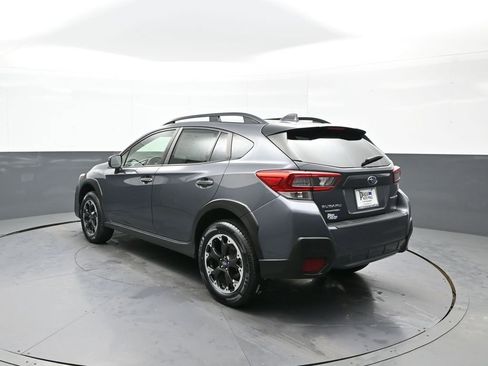 Used 2021 Subaru Crosstrek 2.0i Premium w/ Moonroof Package image 8