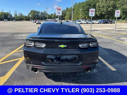 Used 2022 Chevrolet Camaro LT w/ RS Package RWD image 5