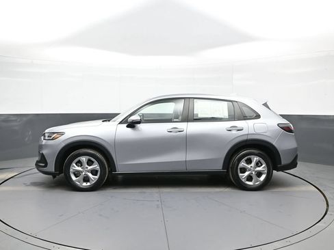 Certified 2023 Honda HR-V LX image 9