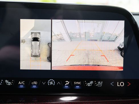 New 2026 Chevrolet Traverse RS image 29