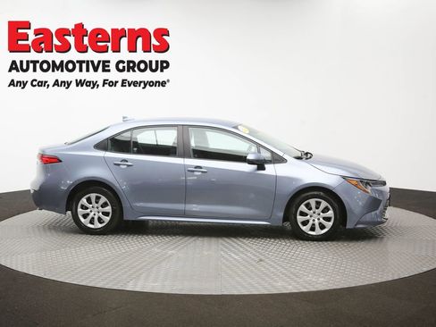 Used 2023 Toyota Corolla LE FWD image 45