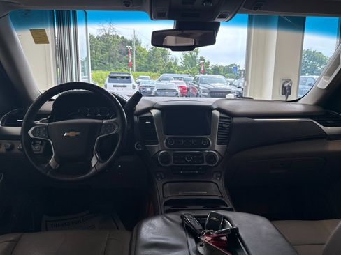 Used 2015 Chevrolet Tahoe LTZ AWD/4WD image 13
