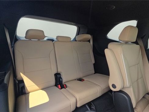 New 2026 Buick Enclave Preferred w/ LPO, Floor Liner Package image 15