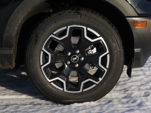 New 2025 Ford Bronco Sport Outer Banks w/ Outer Banks Tech Package+ AWD/4WD image 42