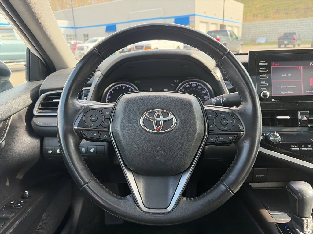 Used 2023 Toyota Camry SE w/ Cold Weather Package AWD/4WD image 19