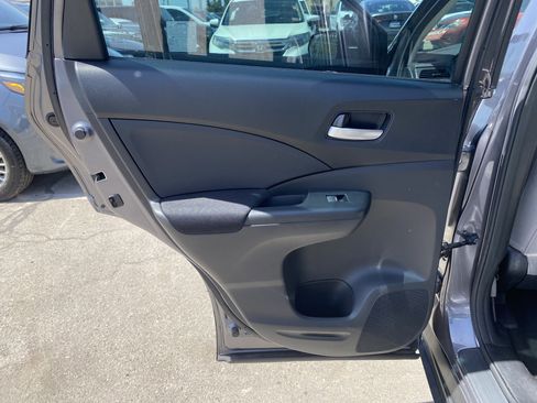 Used 2016 Honda CR-V LX image 18