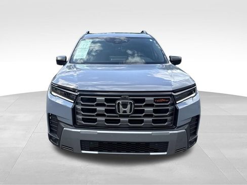 Used 2026 Honda Pilot TrailSport image 2