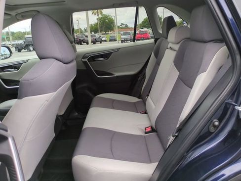 Used 2024 Toyota RAV4 XLE w/ Convenience Package FWD image 13