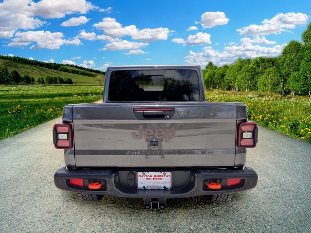 Certified 2025 Jeep Gladiator Mojave AWD/4WD image 5