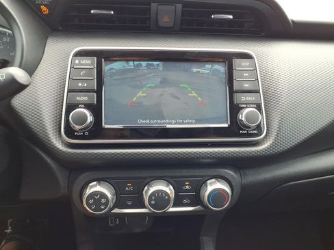 Used 2024 Nissan Kicks S FWD image 15
