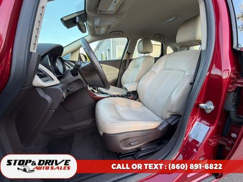 Used 2013 Buick Verano Convenience FWD image 14