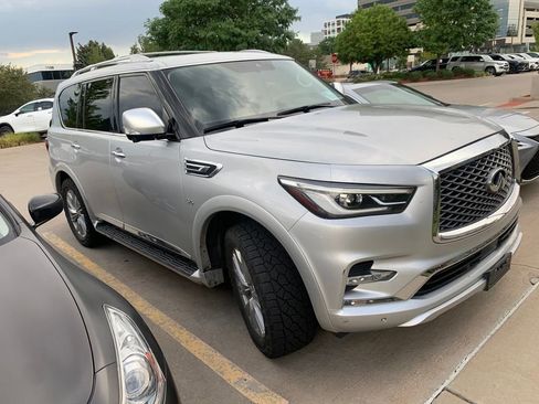 Used 2018 INFINITI QX80 4WD w/ Driver Assistance Package image 2