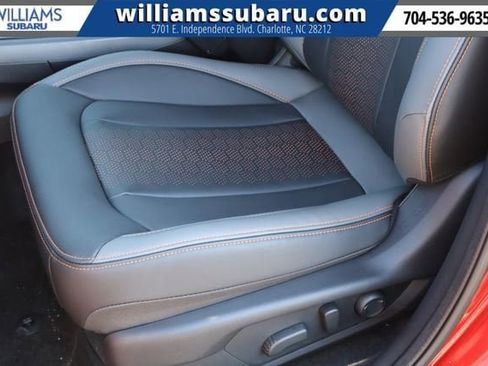 New 2026 Subaru Crosstrek 2.5i Limited w/ Crosstrek Mirror Package image 11