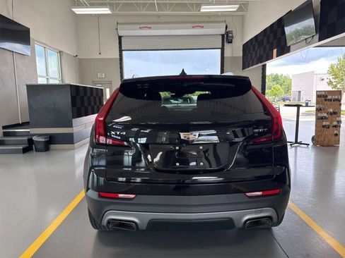 Used 2020 Cadillac XT4 Premium Luxury w/ Driver Awareness Package FWD image 4