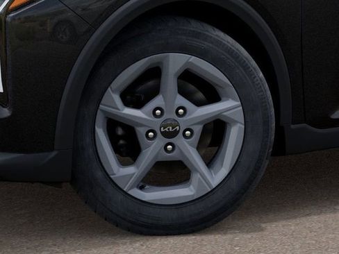 New 2025 Kia K4 LXS image 9