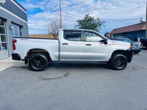 Used 2020 Chevrolet Silverado 1500 Custom Trail Boss w/ Custom Convenience Package AWD/4WD image 8