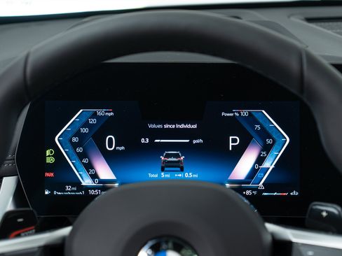 New 2026 BMW X1 xDrive28i w/ Technology Package AWD/4WD image 18