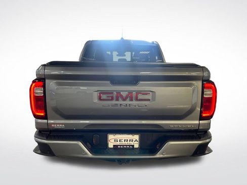 Used 2024 GMC Canyon Denali AWD/4WD image 4