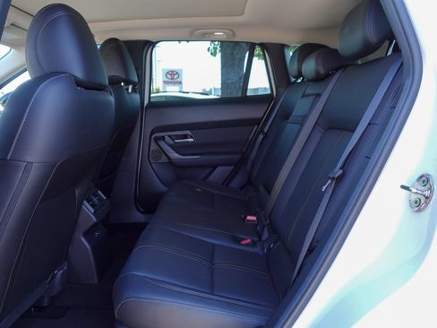 Certified 2025 MAZDA CX-50 AWD 2.5 Hybrid w/ Premium Pkg image 14