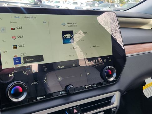 New 2026 Lexus RX 350 image 13