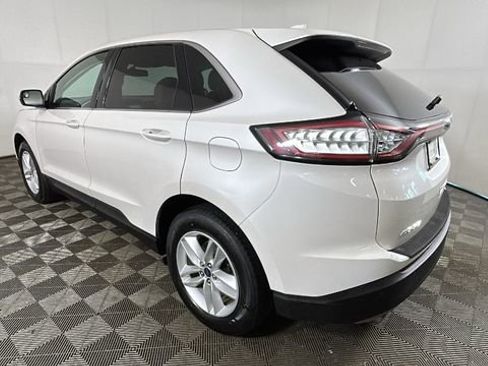 Used 2018 Ford Edge SEL w/ Equipment Group 201A AWD/4WD image 5