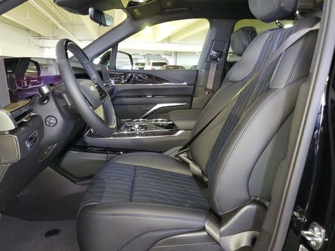 New 2026 Cadillac Escalade IQL Luxury AWD/4WD image 17