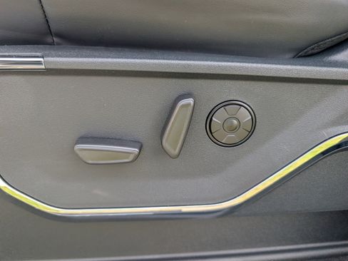 New 2026 Ford F250 Platinum image 25