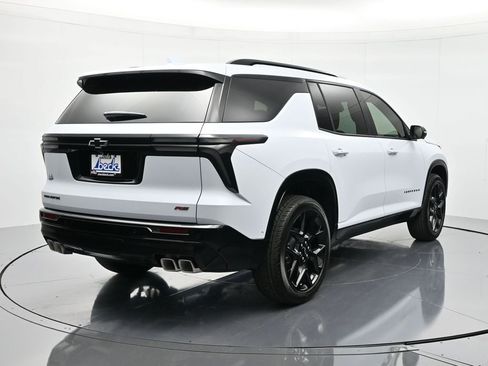 New 2026 Chevrolet Traverse RS FWD image 5