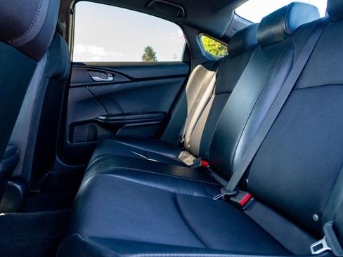 Used 2020 Honda Civic Sport image 19