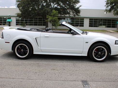 Used 2000 Ford Mustang GT RWD image 21