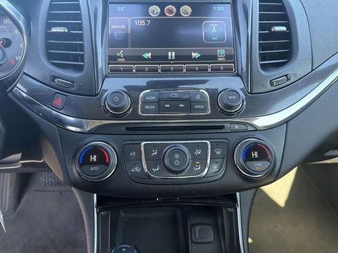 Used 2014 Chevrolet Impala LT w/ Premium Seating Package image 39