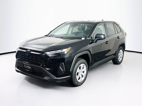 Used 2024 Toyota RAV4 LE image 3