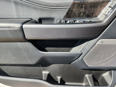 New 2025 Ford F350 Lariat w/ Lariat Ultimate Package image 17