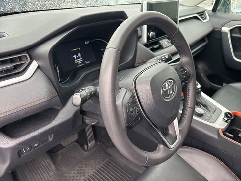 Used 2023 Toyota RAV4 Adventure AWD/4WD image 4