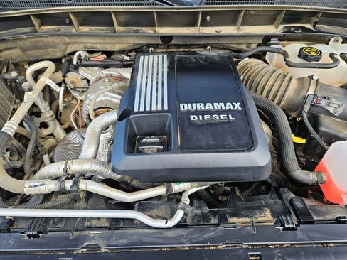 Used 2024 GMC Sierra 1500 Denali w/ Technology Package AWD/4WD image 36