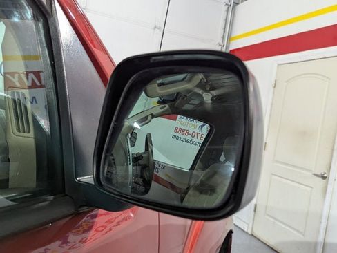 Used 2015 Nissan Frontier SV w/ SV Value Truck Package image 45