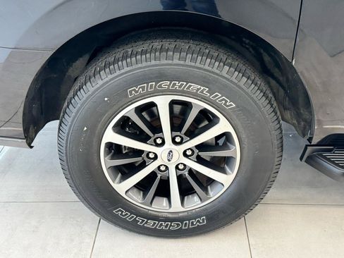 Used 2019 Ford Expedition Max XLT AWD/4WD image 41