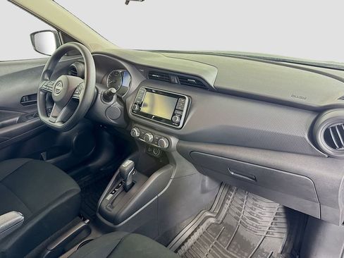 Used 2024 Nissan Kicks S image 28