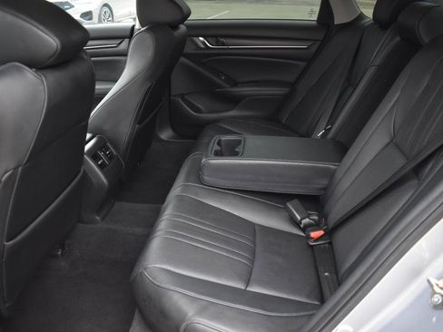 Used 2020 Honda Accord EX-L image 18