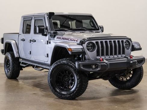 Used 2020 Jeep Gladiator Rubicon AWD/4WD image 4
