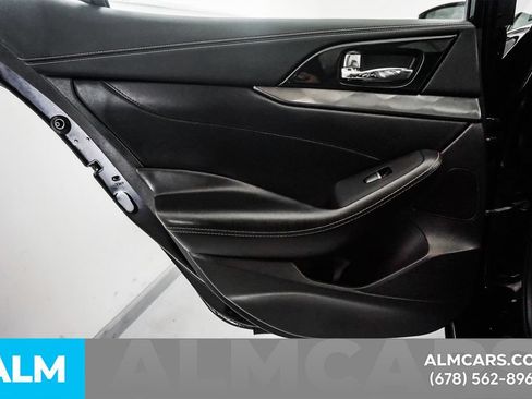 Used 2023 Nissan Maxima SL FWD image 53