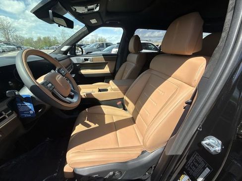 New 2026 Hyundai Santa Fe Calligraphy AWD/4WD image 11