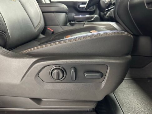 Used 2022 GMC Sierra 2500 AT4 image 54