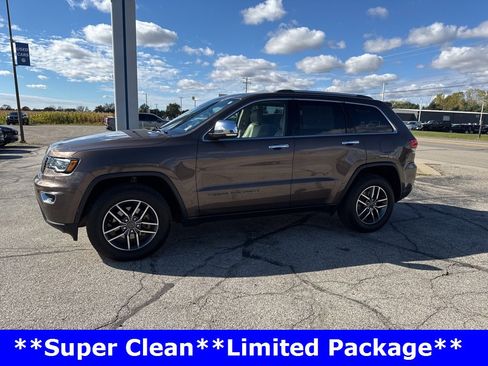 Used 2020 Jeep Grand Cherokee Limited w/ Premium Lighting Group image 2