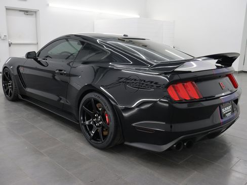 Used 2016 Ford Mustang Shelby GT350R w/ GT350R Equipment Group 920A image 5
