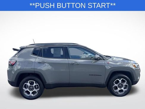 Used 2022 Jeep Compass Trailhawk w/ Trailhawk Elite Group AWD/4WD image 8