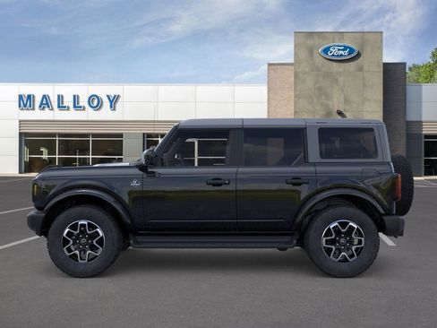 New 2026 Ford Bronco Outer Banks image 3