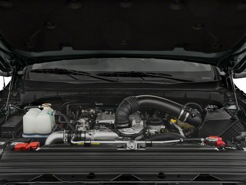 Used 2017 Nissan Titan PRO-4X AWD/4WD image 7
