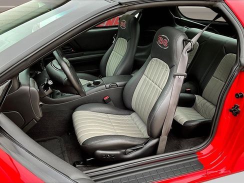 Used 2002 Chevrolet Camaro Z28 w/ SS Performance/Appearance Pkg RWD image 20