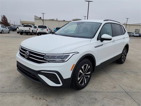 Certified 2024 Volkswagen Tiguan S image 6